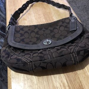 Medium size coach bag